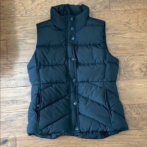 Black down JCrew vest